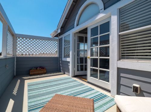 4551 171st St, Lawndale CA  90260-3405 exterior