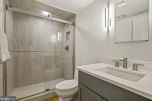 2810 Battery Pl, Washington DC  20016-3439 exterior