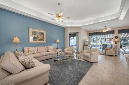 4941 San Pablo Ct, Naples, FL 34109-3386