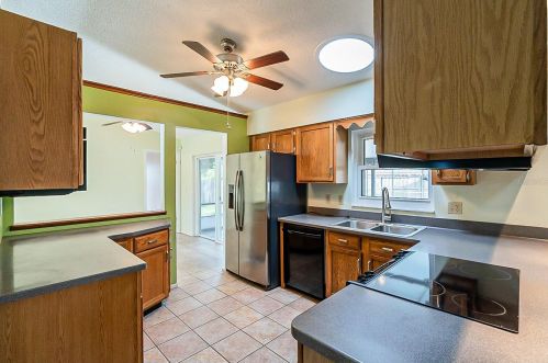 1617 Copperfield Ave, Deltona, FL 32738-5022