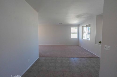 42333 Ridge View Dr, Lancaster CA 93536-7382 exterior