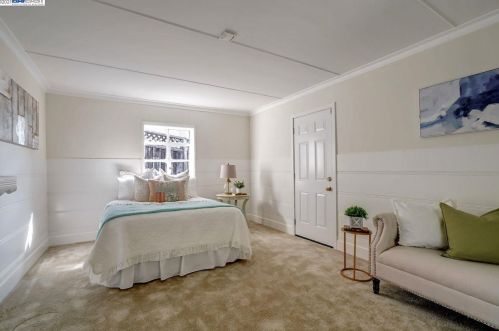 5109 Fairfax Ave, Oakland CA 94601-5410 exterior