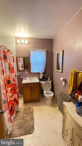 954 Lamberton St, Trenton NJ 08611-3412 exterior