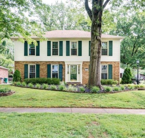 3909 Therina Way, Louisville, KY 40241-1541
