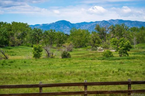 10239 Garrison Ct, Westminster, CO 80021-3861