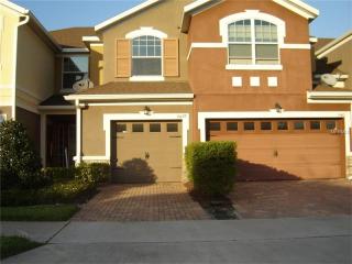 9459 Tawnyberry St, Orlando, FL 32832-5662