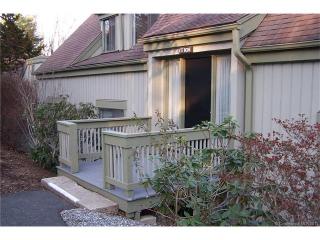 277 Heritage Vlg, Southbury, CT 06488-1739