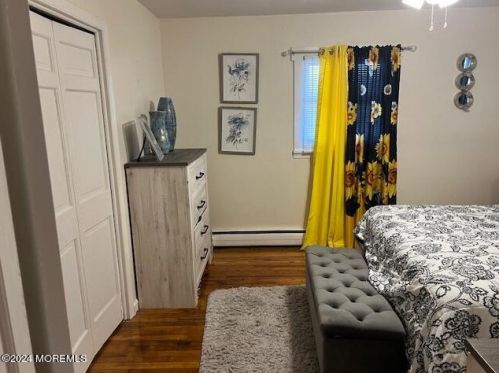 266 Huxley Dr, Bricktown, NJ 08723-6539