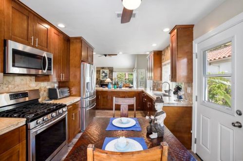 4547 Cordoba Way, Oceanside CA  92056-5102 exterior