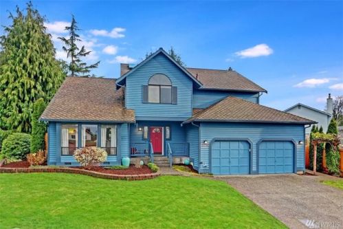 2218 Field Ave, Seattle, WA 98059-4159