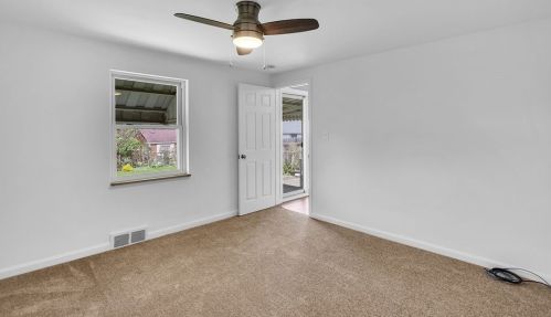 967 Ella St, Bridgeville PA  15017-2542 exterior