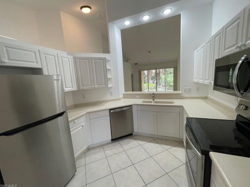 8196 Sanctuary Dr, Naples, FL 34104-6223