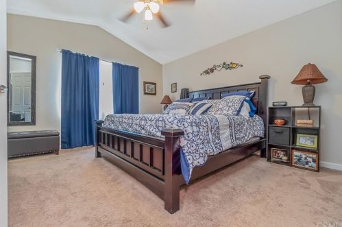 6742 Dove Ln, Riverside CA  92506-5000 exterior