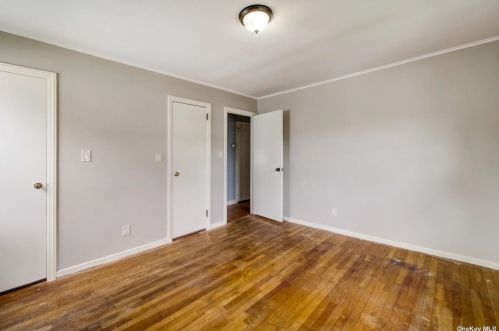 1317 Union Ave, Floral Park NY  11003-2610 exterior