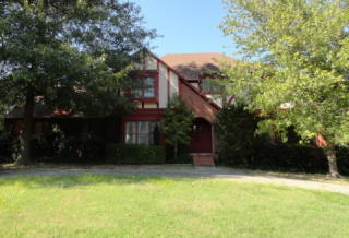 1703 Clover Cir, Paragould, AR 72450-4873