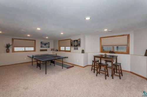 5382 Roosevelt Dr, Duluth MN  55811-3678 exterior