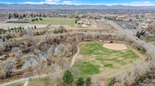 800 Belleview Ave, Englewood CO 80110-6458 exterior