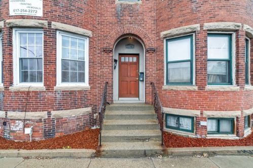 189 Cambridge St, Boston MA  exterior