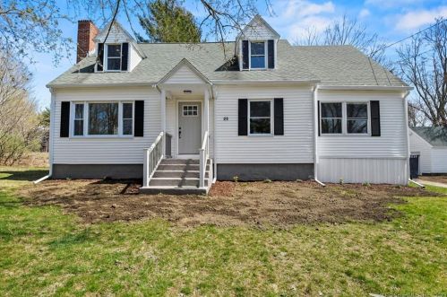 25 Watson Rd, Quinebaug, CT 06262-1005