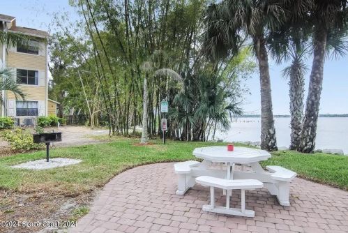 225 Tropical Trl, Merritt Island FL  32952-4836 exterior