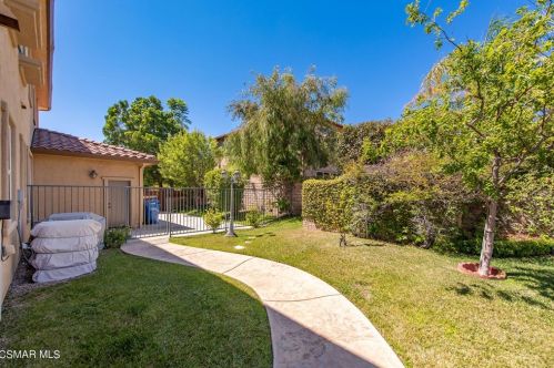 3824 Doheney Ct, Simi Valley CA  93063-0208 exterior
