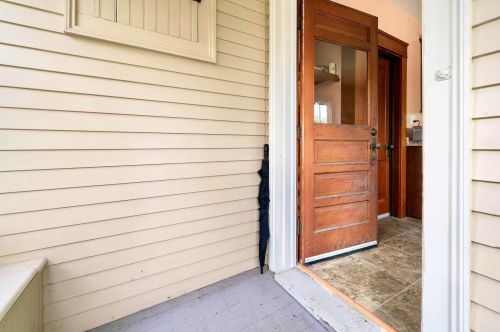 69 Allds St, Nashua NH 03060-4660 exterior