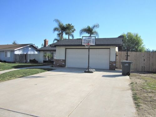 3026 Brookside Ct, Ontario, CA 91761-7514
