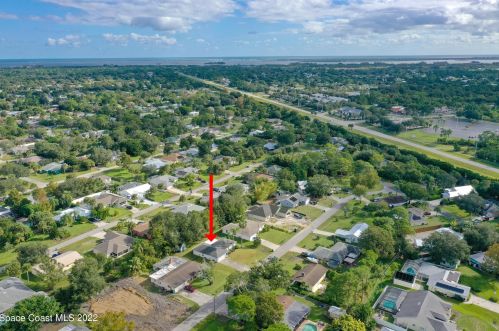 668 Forster Ave, Sebastian FL  32958-4828 exterior