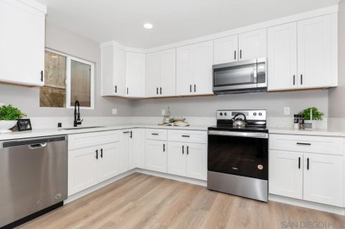 7301 Linbrook Pl, San Diego CA exterior