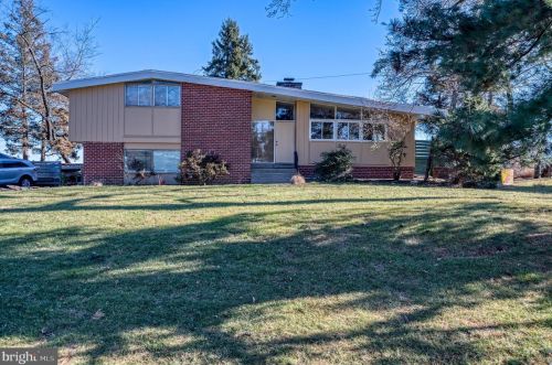 4110 Fountain Green Rd, Miquon, PA 19444-1203