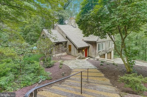 457 Dean Dr, Kennett Sq, PA 19348-1626