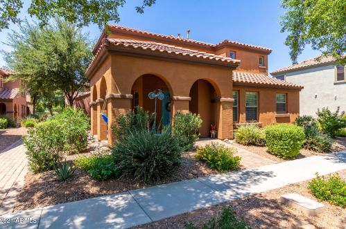2834 Megan St, Gilbert, AZ 85295-5181