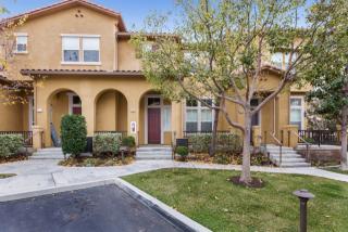 8463 Kendra Loop, Orange CA  92867-1505 exterior