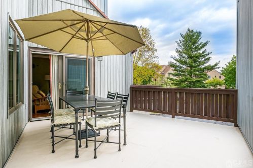 270 Silver Ln, Old Bridge NJ  08857-3340 exterior