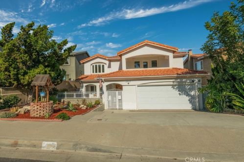 2409 Steed Ct, Lomita, CA 90717-2322