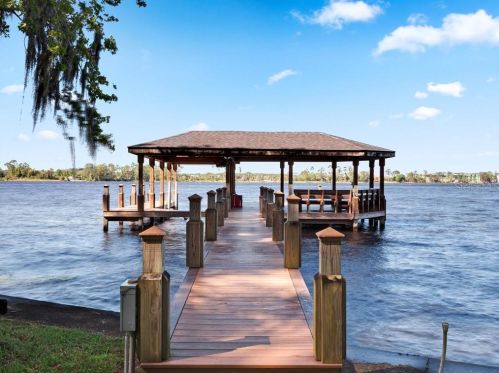 12572 Kirby Smith Rd, Orlando, FL 32832-6115