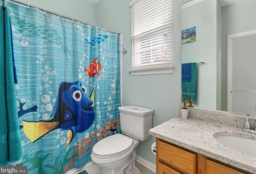 6029 Hot Spring Ln, Fredericksburg VA  22407-3708 exterior