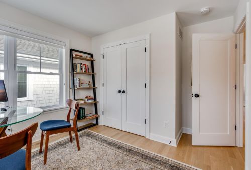 3917 Ewing Ave, Minneapolis MN 55410-1053 exterior