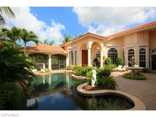 908 Spanish Moss Trl, Naples FL  34108-2412 exterior