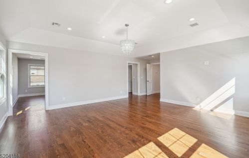 286 Washington St, Berkeley Heights NJ  07922-1123 exterior