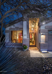 2472 Creek Vista Dr, Tucson, AZ 85749-7932