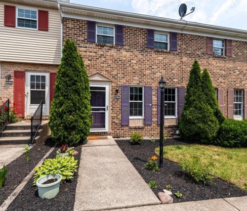 5019 Shawnee Blvd, Schnecksville, PA 18078-2607