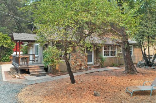 18631 Cherry Creek Rd, Grass Valley, CA 95949-9063