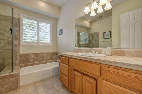 1781 Summer Cloud Ct, Folsom CA  95630-6249 exterior