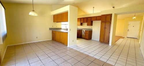 166 Nebraska St, Lake Elsinore CA  92530-1861 exterior