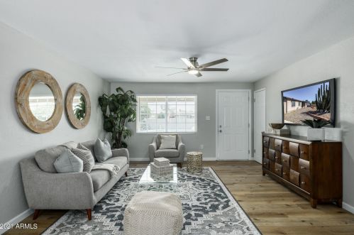 13850 38th Pl, Phoenix, AZ 85032-5718