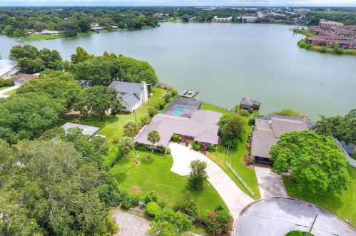 1708 Pineberry Ct, Lakeland, FL 33803-3434