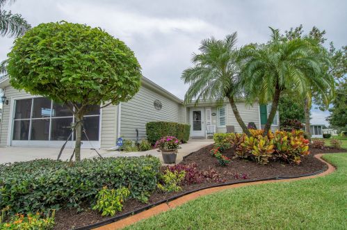 2814 Three Wood Dr, Fort Pierce, FL 34952-3183