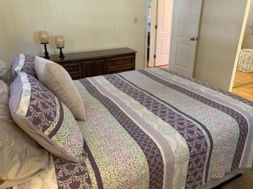 180 Overbrook Dr, Folsom CA  95630-1657 exterior