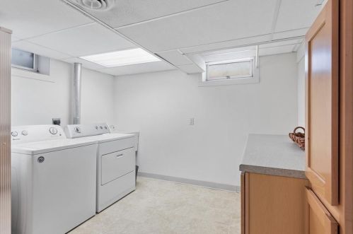 405 Seminole Ave, East Farmington WI  54020-8151 exterior